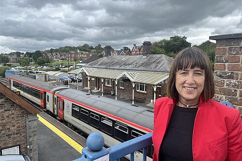 Jane Dodds MS at Llandrindod Wells Station